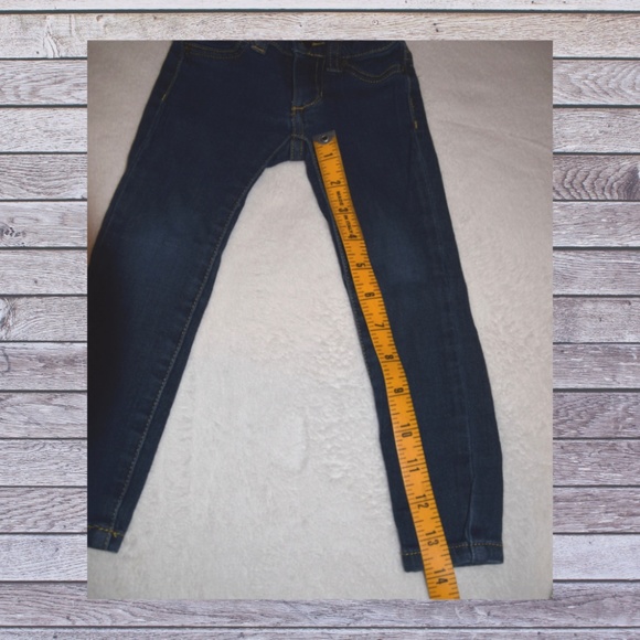 Joe's Jeans Jeggings in Indigo - Picture 3 of 7